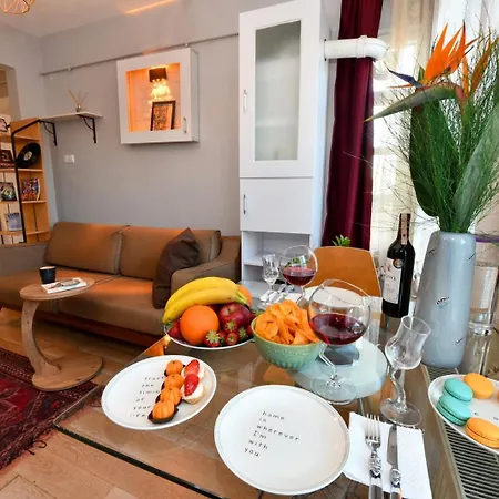 Taksim Fish Market Down Town Heart Of Beyoglu * Isztambul