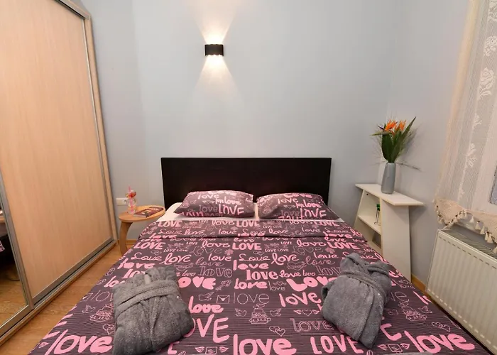 Taksim Fish Market Down Town Heart Of Beyoglu * Istanbul