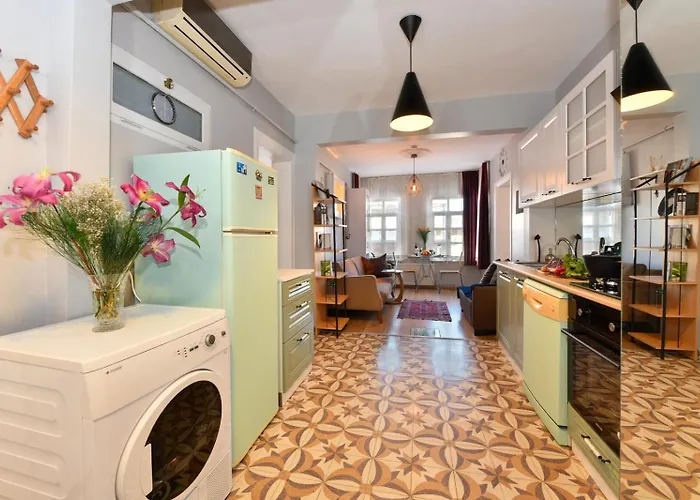 Taksim Fish Market Down Town Heart Of Beyoglu